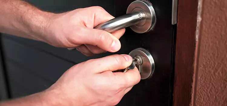 Door Closer Repair & Installation Stockton